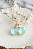 Mint Green Earrings, Soft Green Crystal Drop Earrrings, Seaglass Crystal Drop Earrings, Light Green Bridal Earrings, Bridesmaids Earrings.