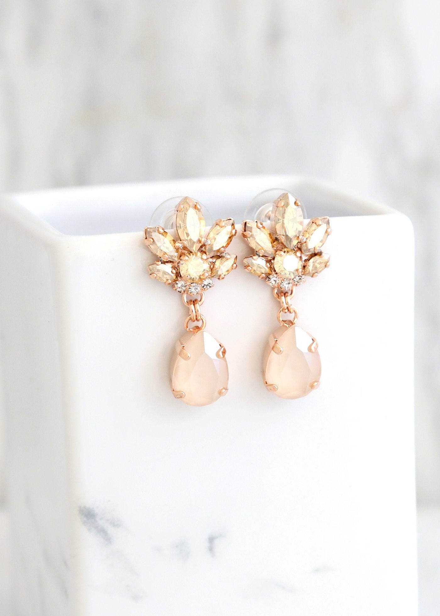 Ivory Drop Earrings, Ivory Cream Bridal Chandelier Earrings, Ivory Crystal Earrings, Bridal Cream Drop Crystal Earrings, Bridal Earrings