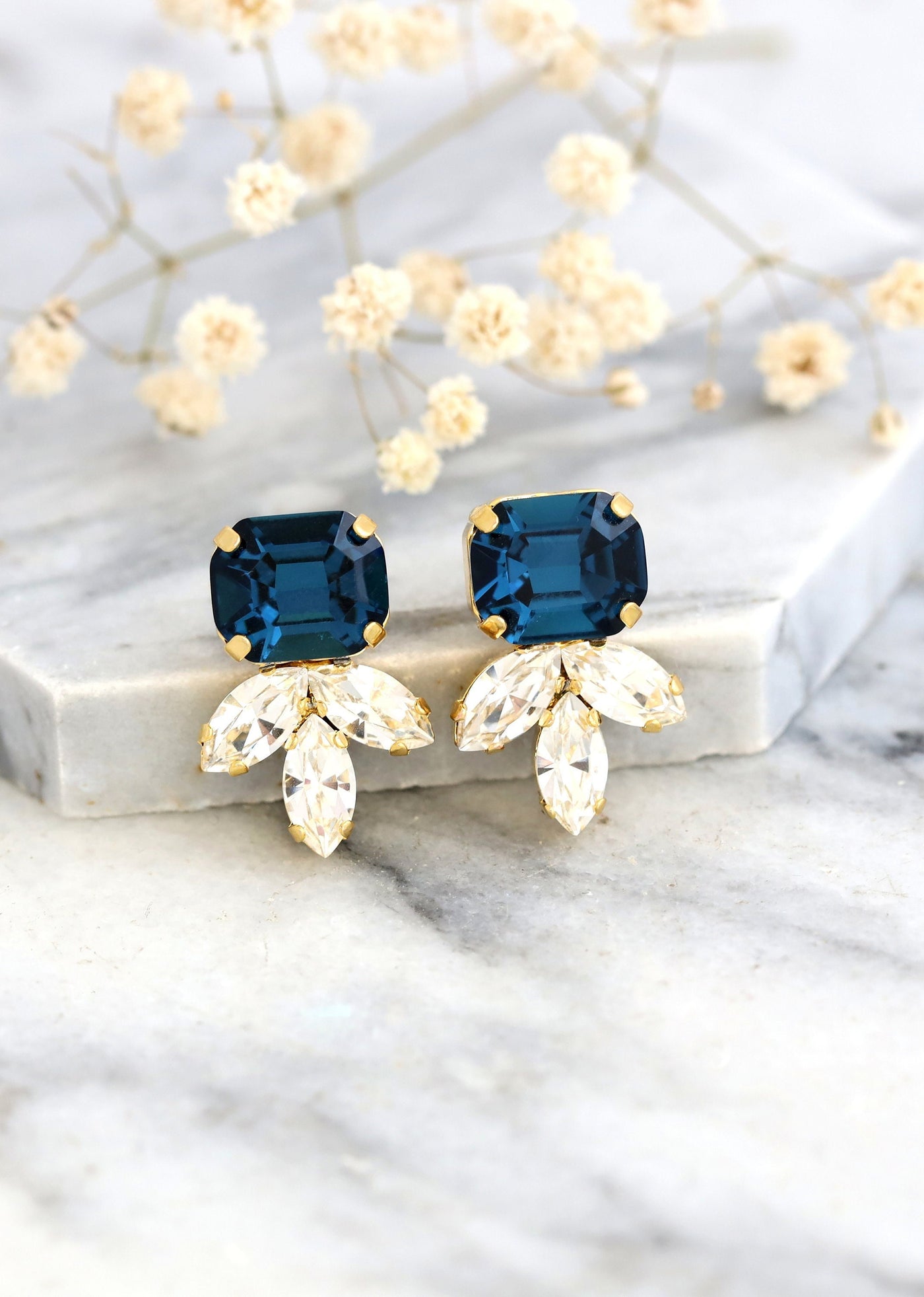 Blue Navy Earrings, Bridal Blue Navy Earrings, Sapphire Bridal Stud Earrings, Bridesmaids Navy Blue Earrings, Blue Navy Crystal Earrings