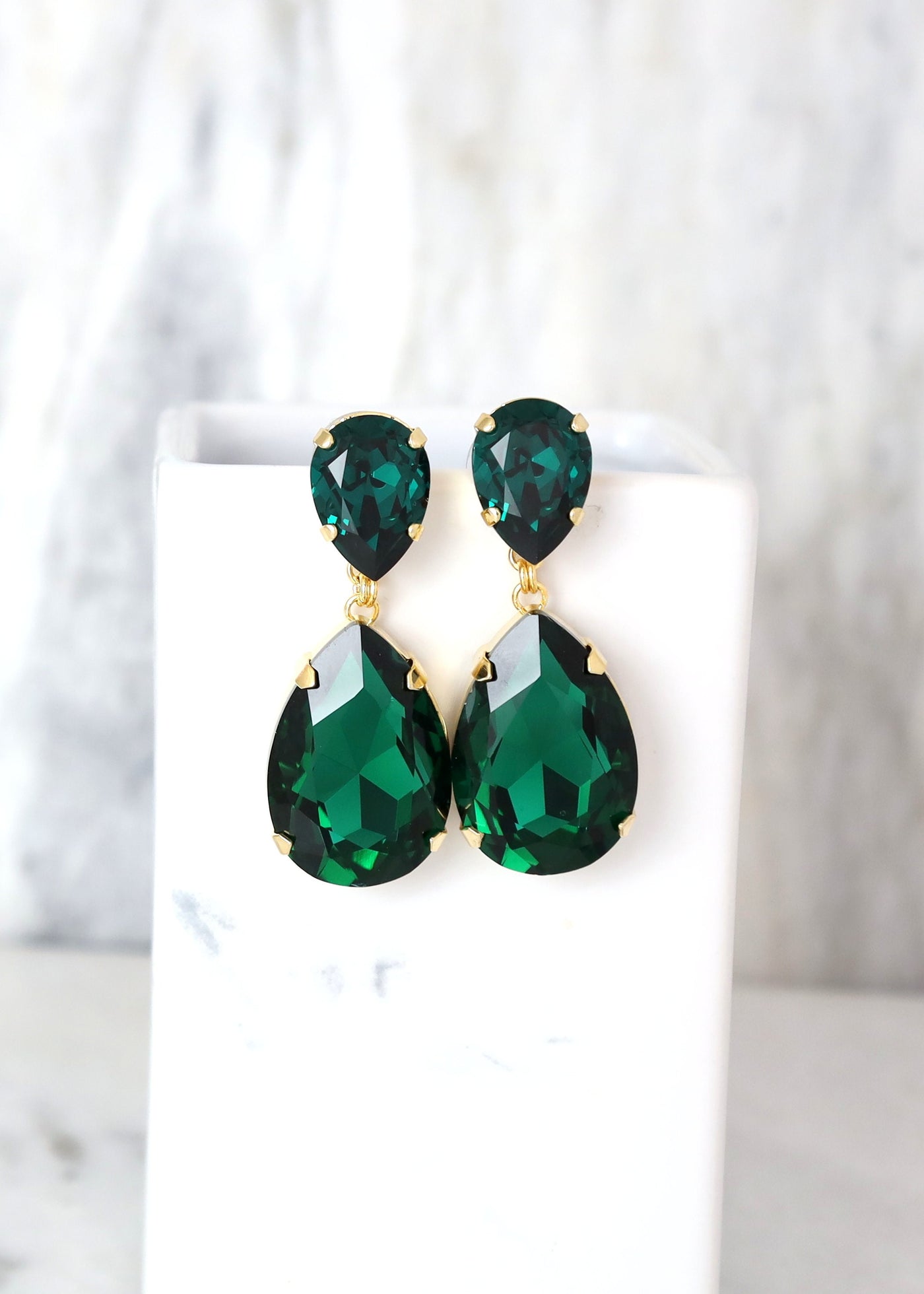 Emerald Statement Long Earrings, Emerald Green Chandelier Earrings, Emerald Green Crystal Earrings, Green Emerald Crystal Oversize Earrings.
