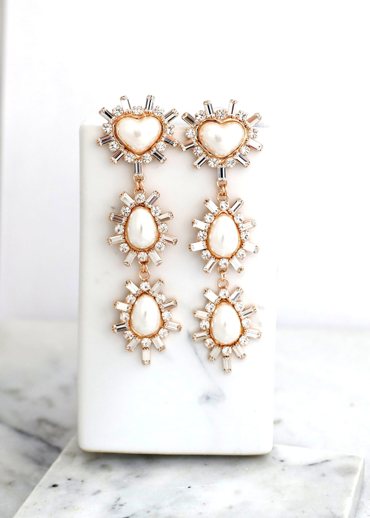 Pearl Chandelier Earring, Modern Pearl Earrings, Bridal Pearl Crystal Earrings, Long Crystal Bridal Pearl Earrings, Pearl Hear Earrings