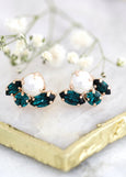 Emerald earrings,Emerald Bridal crystal earrings,Pearl cluster earrings, Emerald green earrings, Bridesmaid gift, Green Stud Earrings