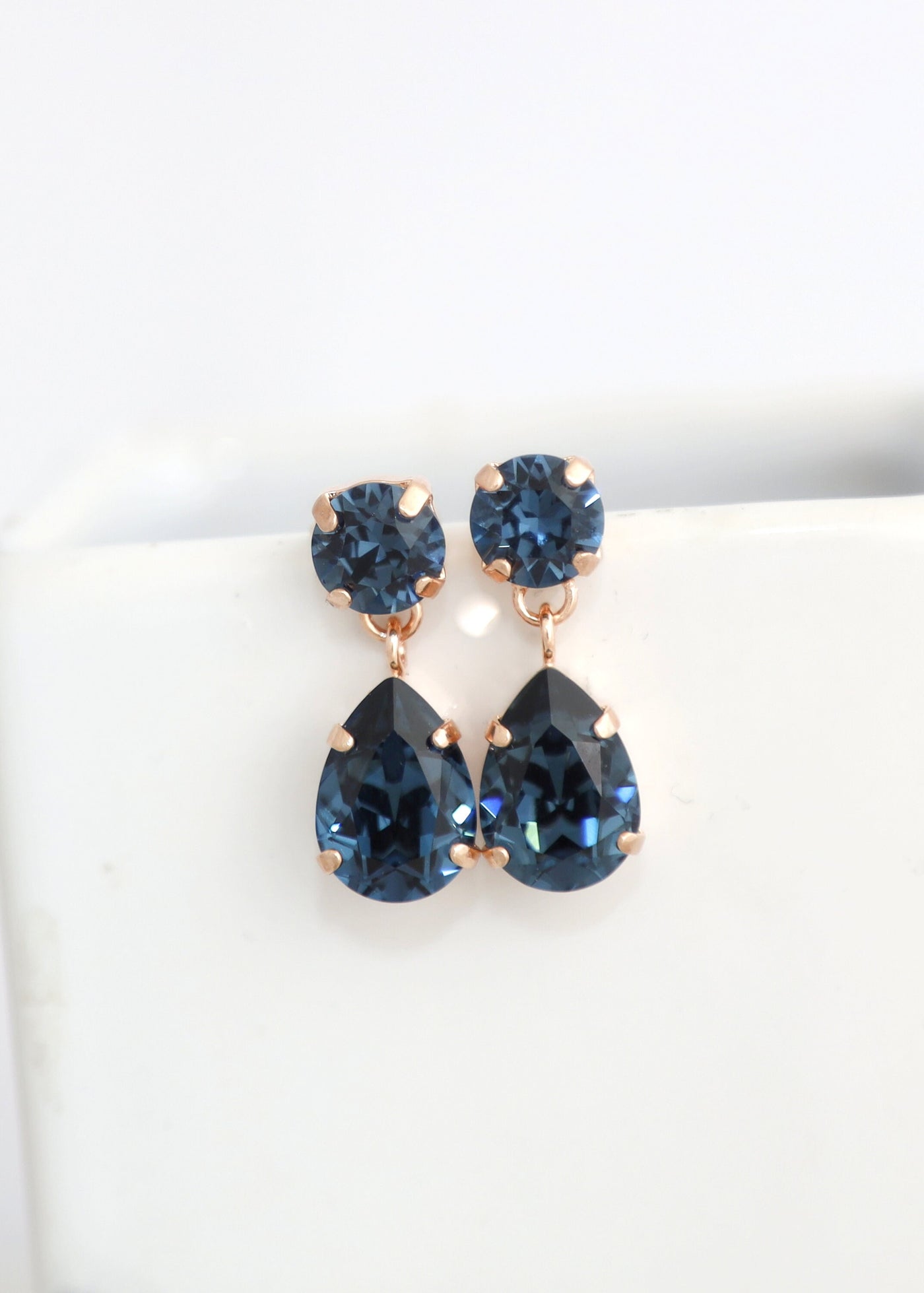 Blue Navy Droplets, Bridal Blue Navy Small Chandelier Earrings, Dark Blue Drop Chandelier Earrings, Bridal Navy Blue Classic Bridal Earrings