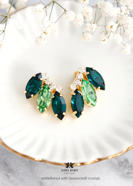 Emerald Green Clip On Earrings, Green Bridal Clip On Earrings, Green Peridot Clip On Earrings, Non Pierced Crystal Earrings, Gift for Her