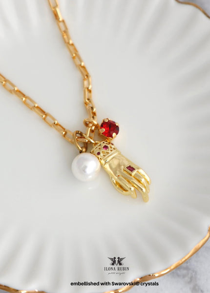 Gold Hand Charm Necklace with Pearl and Red Crystal, Vintage Style Pendant Necklace, Elegant Gold Chain Jewelry, Unique Gift for Her