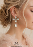 Bridal Statement Crystal Chandelier Earrings, Oxidized Silver Bridal Long Chandelier Earrings, Oversized Earrings, Wedding Earrings