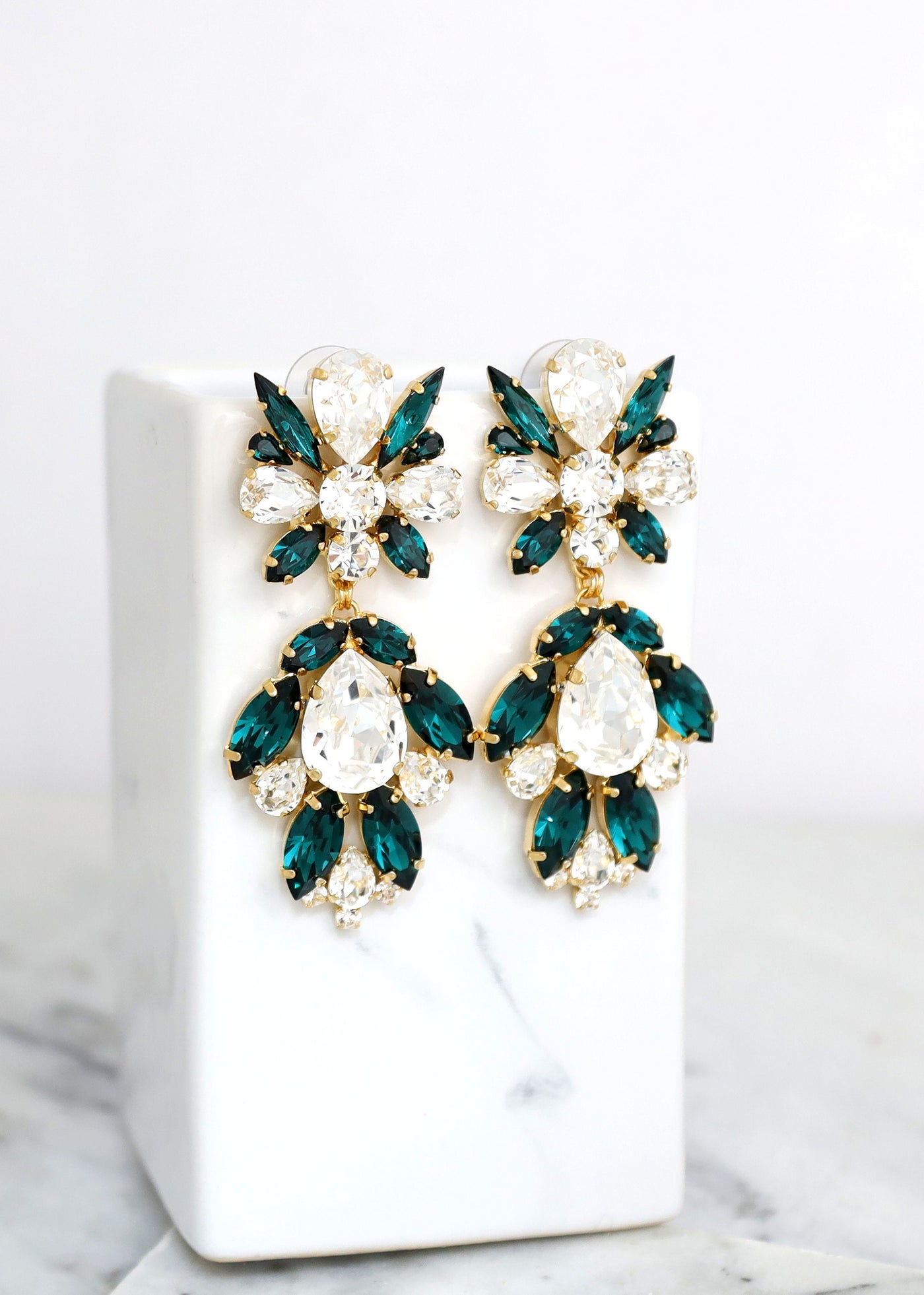 Emerald Bridal Long crystal Earrings, Emerald Green Statement Earrings, Emerald Chandelier Earrings, Dark Green Rose Chandelier Earrings