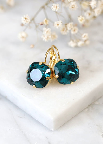 Emerald Drop Earrings, Emerald Green Crystal Earrings, Bridal Emerald Drop Earrings, Emerald Bridesmaids Earrings, Gift For Her
