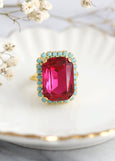 Fuchsia Pink Cocktail Ring, Hot Pink Crystal Ring, Statement Gold Crystal Pink Ring, Adjustable Cocktail Ring, Statement Magenta Gold Ring.